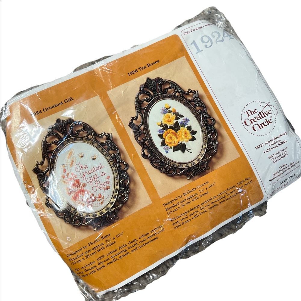 The creative circle Crossstitch kit